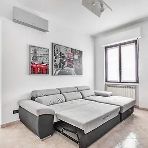 https://appartamento-trilocale-95mq-milano-bocconi-e-navigli.italymilanhotels.net